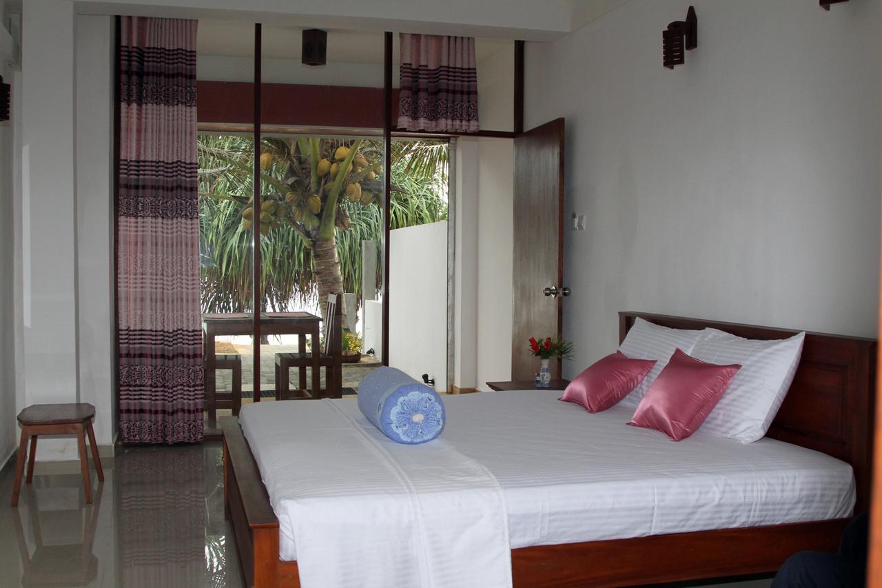 Dasa Beach View Habaraduwa Central Eksteriør billede